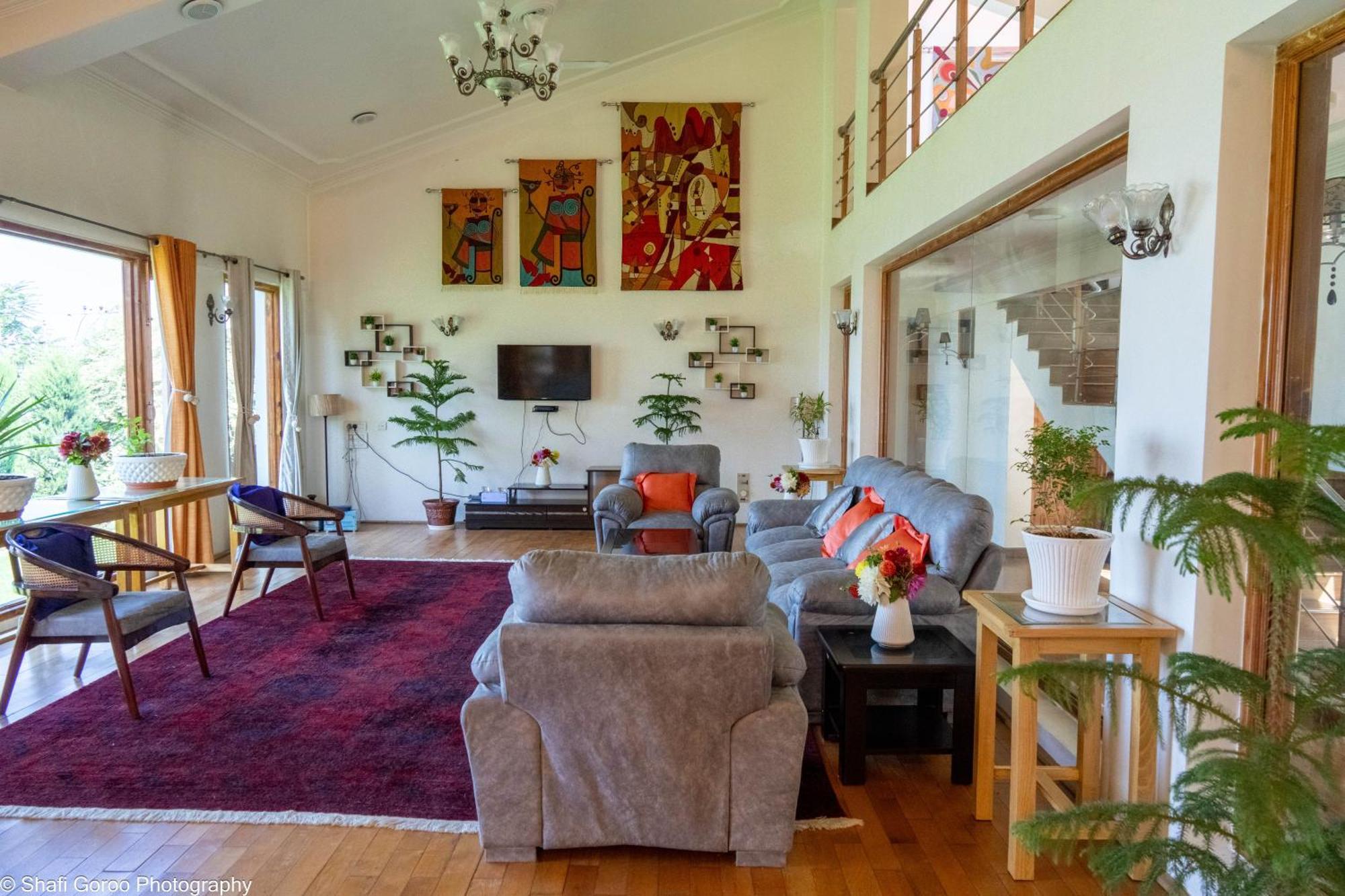 Orania Hotel Srīnagar Екстериор снимка
